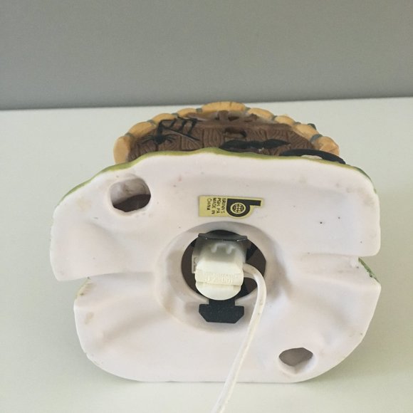 Brinn's Hand Painted Porcelain Bisque Halloween Haunted House Night Light Works - Picture 8 of 10